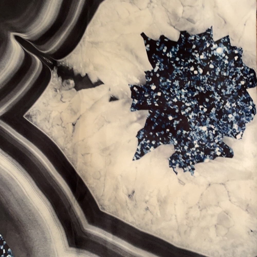 Crystal Marble Print Design Pillow Case - Picture 5 of 9